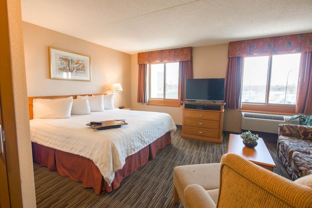 Humphry Inn And Suites Winnipeg Exterior photo