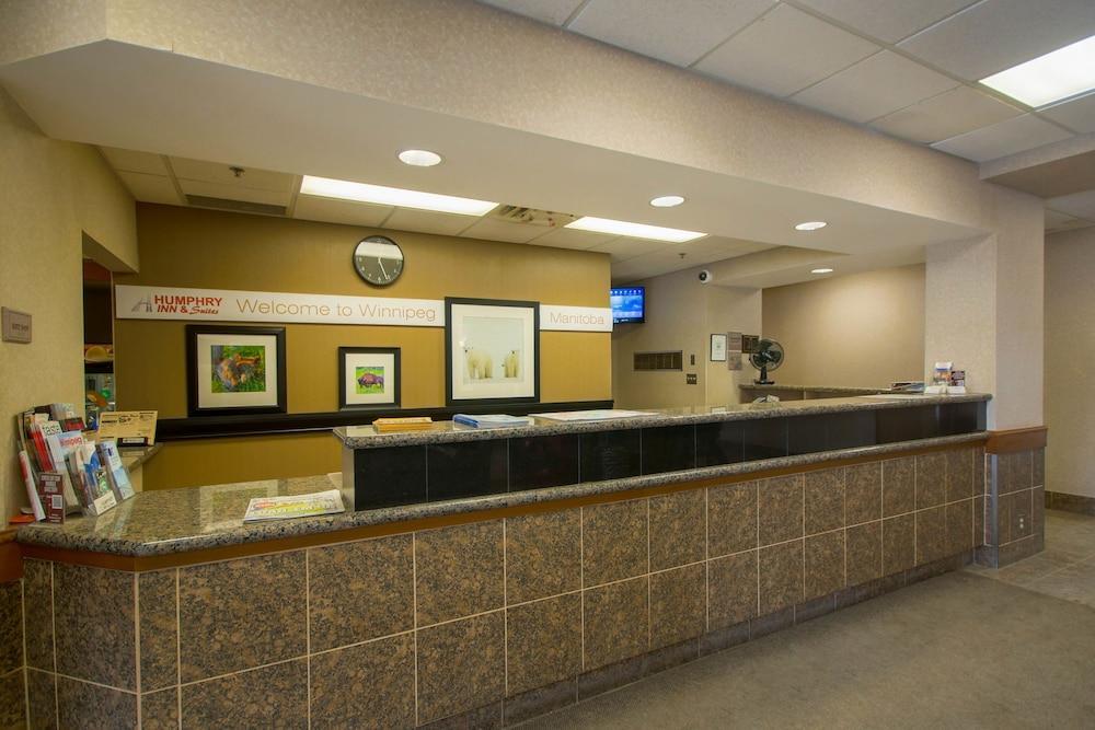 Humphry Inn And Suites Winnipeg Exterior photo